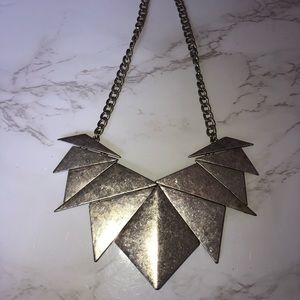 Silver collar necklace